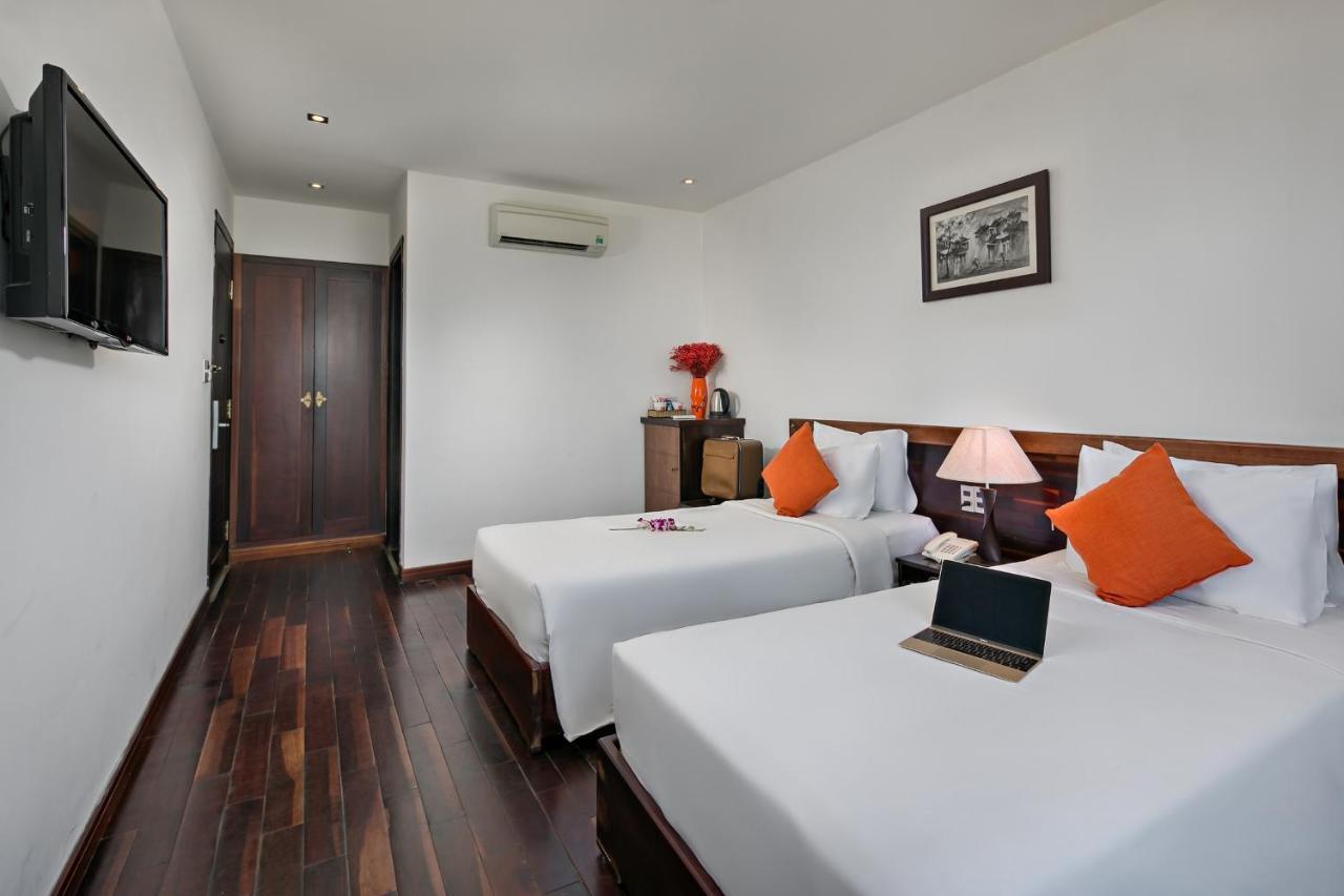 Sea Flower Hotel דה נאנג מראה חיצוני תמונה