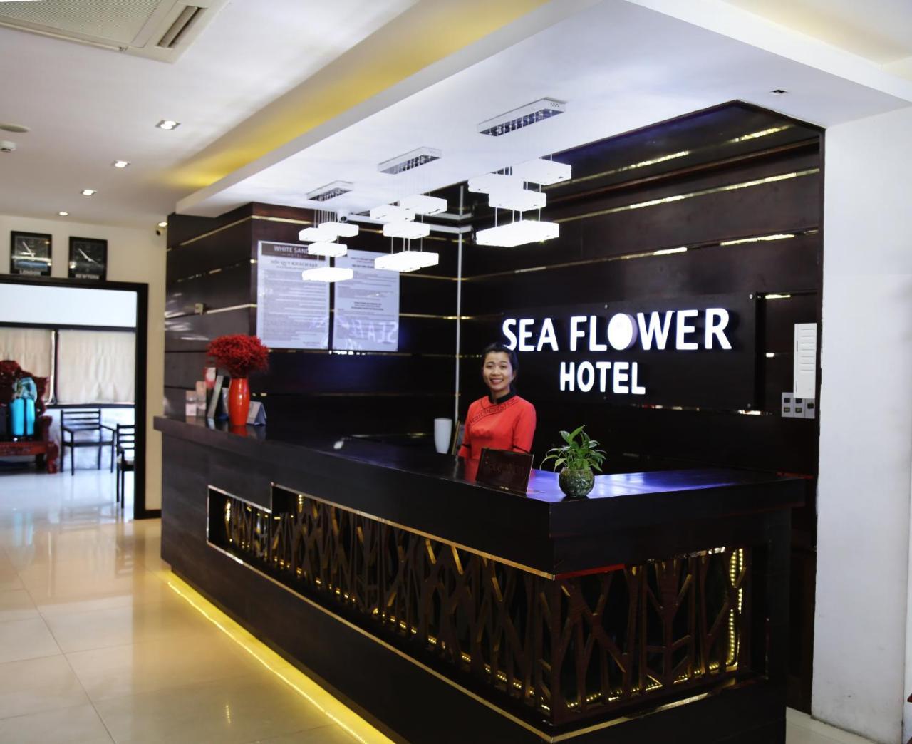 Sea Flower Hotel דה נאנג מראה חיצוני תמונה